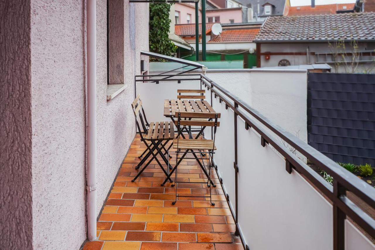 7Seas Business & Family Apartment - Balkon - 24-7 Check-In カイザースラウテルン エクステリア 写真